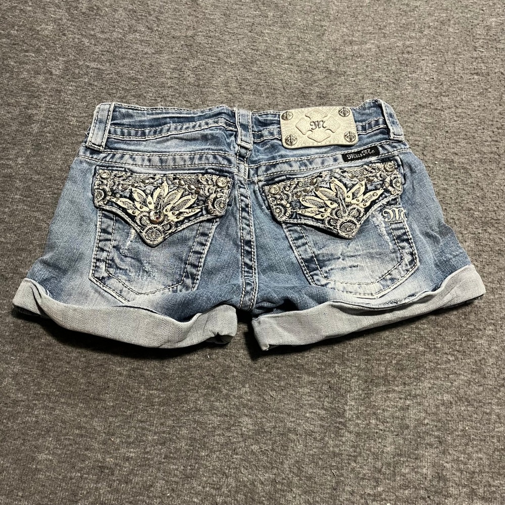 Miss Me Signature Shorts Distressed Embellished Cuffed Denim Size 26 Medium Wash